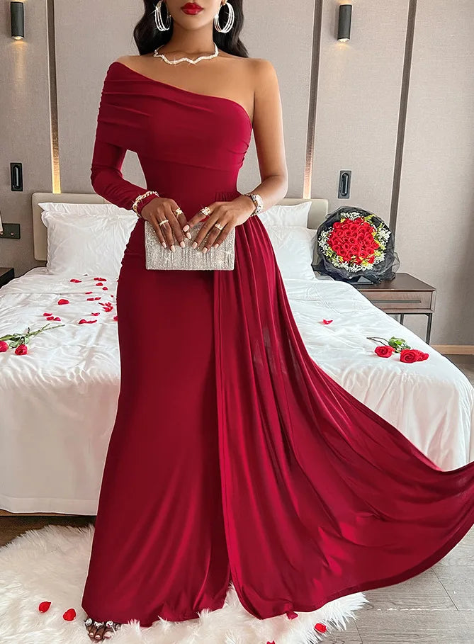 Elegant One-Shoulder Gown