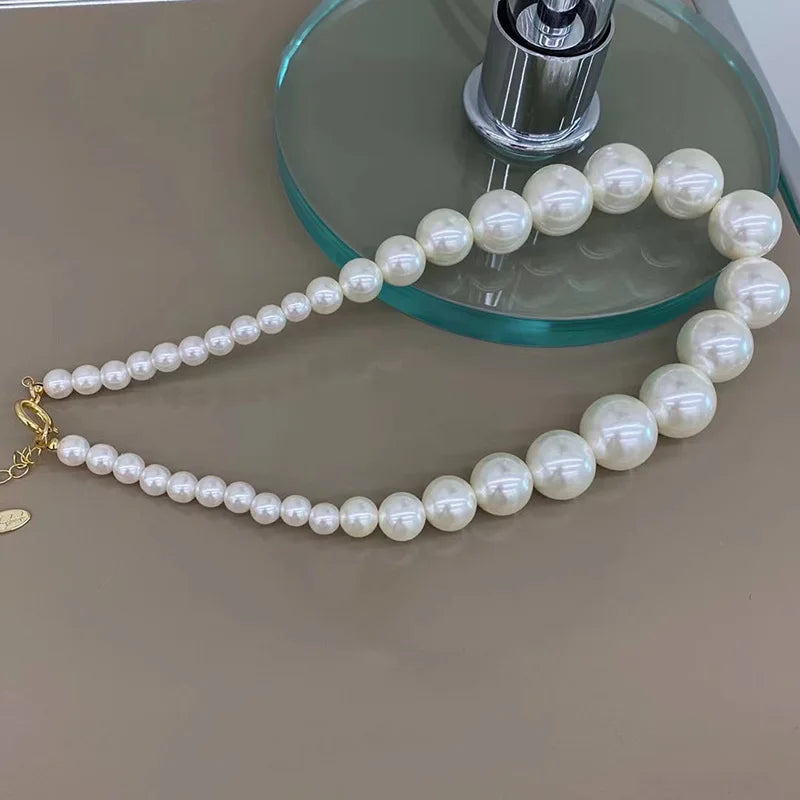 Vintage Gradient Pearl Necklace