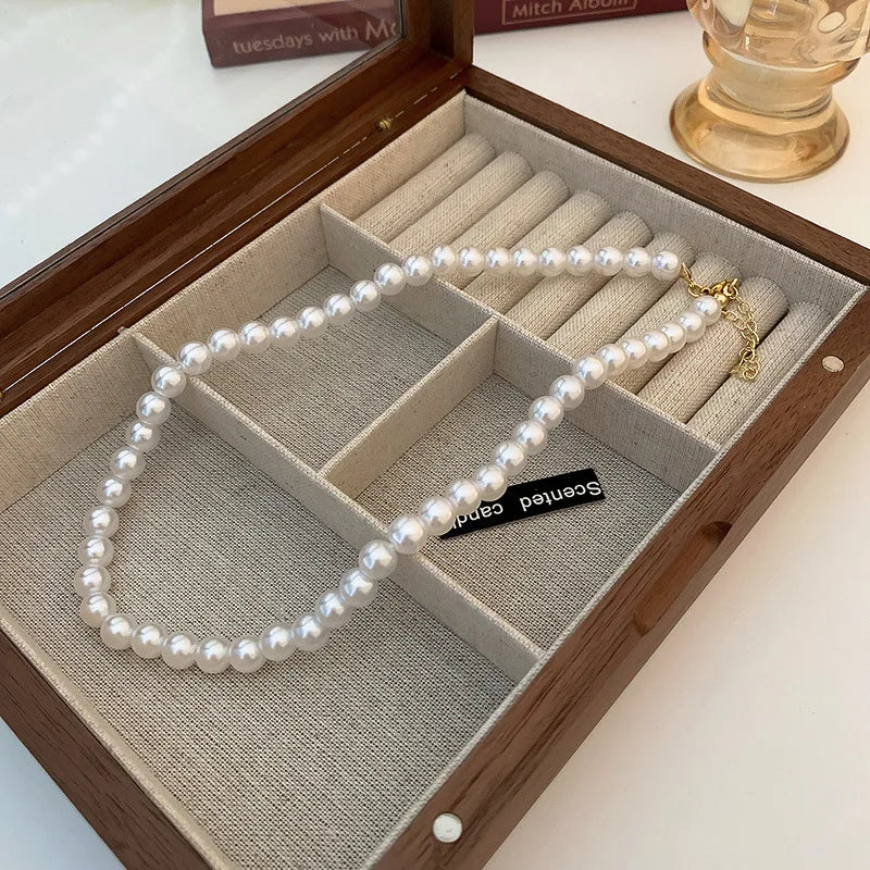Vintage Gradient Pearl Necklace